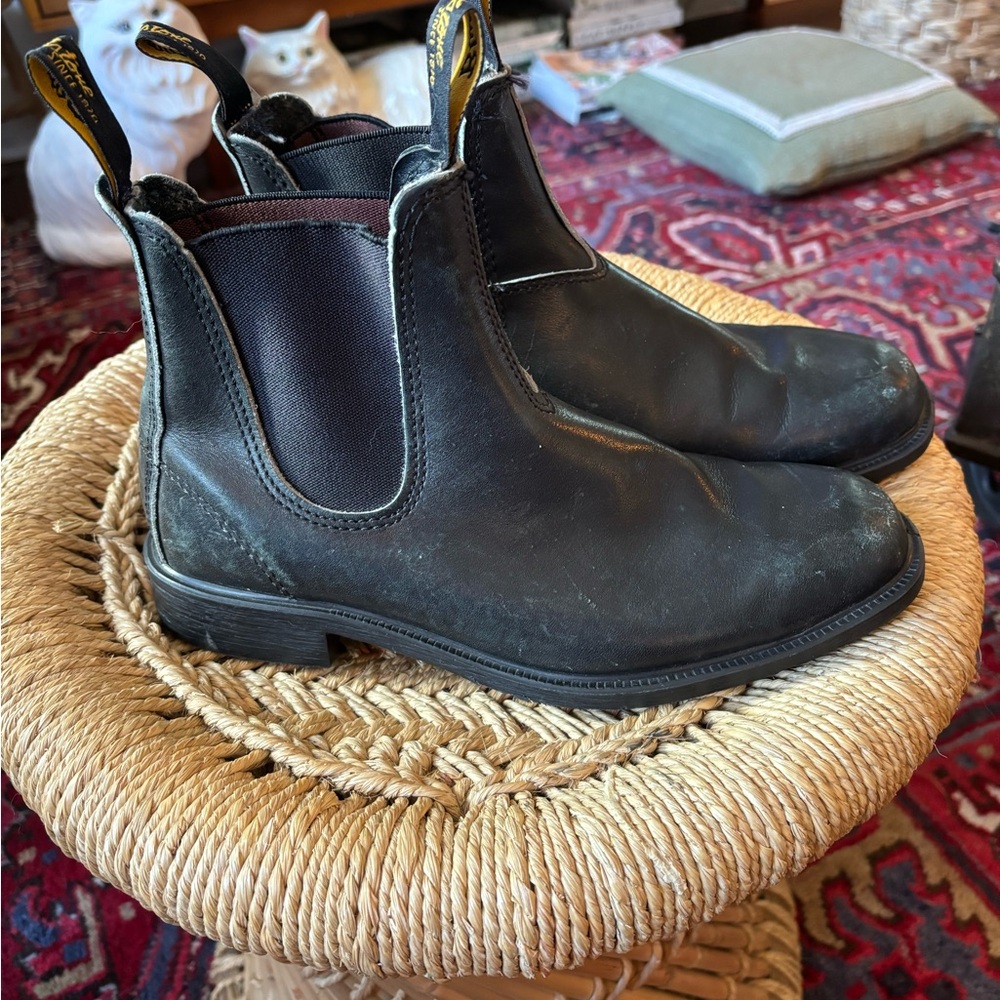 Blundstone Black Leather Ankle Boots